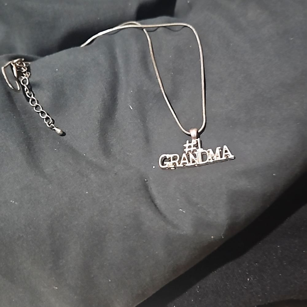 #1 Grandma necklace